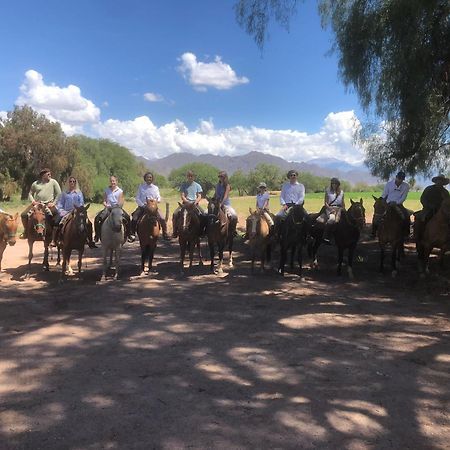 Estancia Banda Grande - Horse & Hiking Safaris Molinos Extérieur photo
